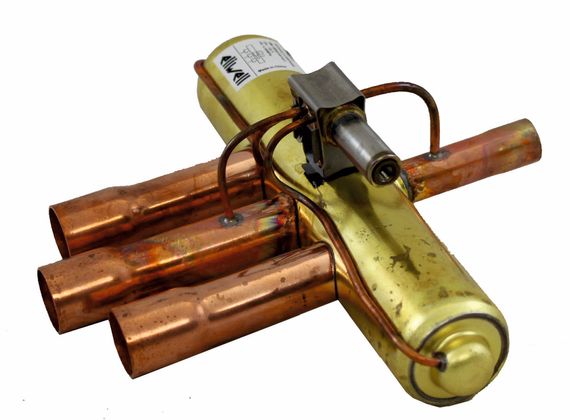 Wolf 4-Wege-Umschaltventil RV06AD12080000, für BWL-1-08/10/12 207226199