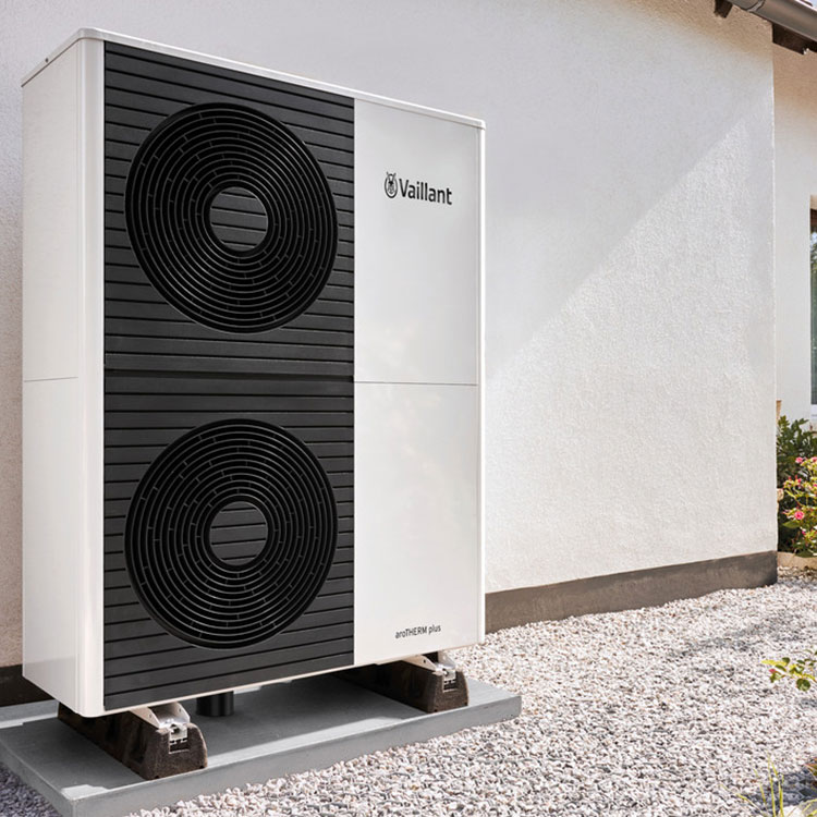 0010021120_01 Vaillant aroTHERM plus VWL 105/6 A Luft/Wasser Heizungswärmepumpe